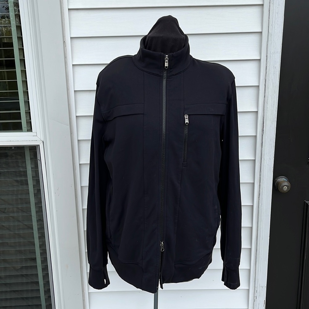 Lululemon, Black Sojourn jacket size large